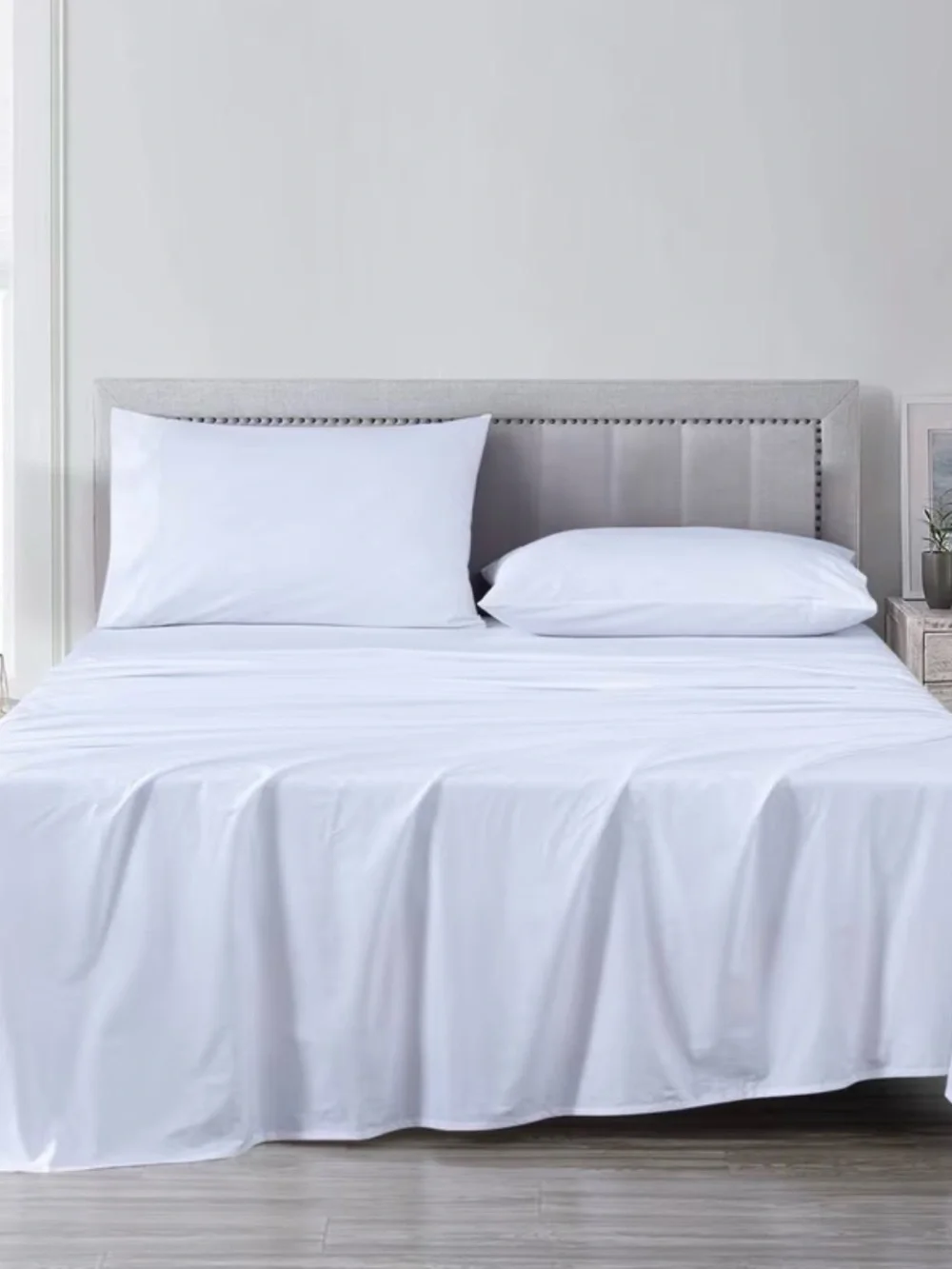 White 100% Cotton 4-Piece Luxury Sheet Set Queen Size New Home